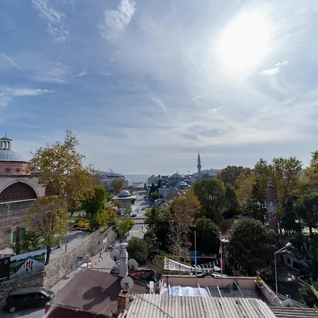 Spacious 1 Bedroom Bospohurs View With 2 Beds Appartamento *