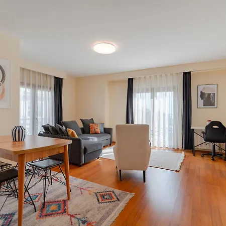 Appartamento Spacious 1 Bedroom Bospohurs View With 2 Beds *