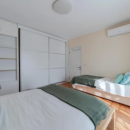 Spacious 1 Bedroom Bospohurs View With 2 Beds Appartamento Provincia di Istanbul