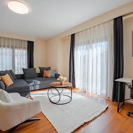 Appartamento Spacious 1 Bedroom Bospohurs View With 2 Beds Provincia di Istanbul